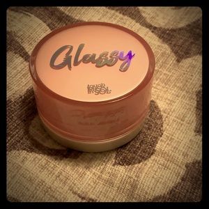 Touch in SOL Glassy Skin Balm